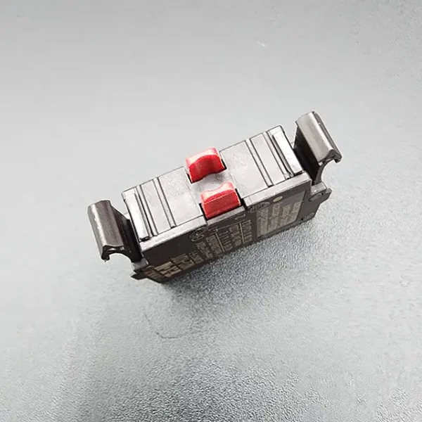 441042