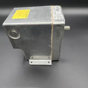571002
